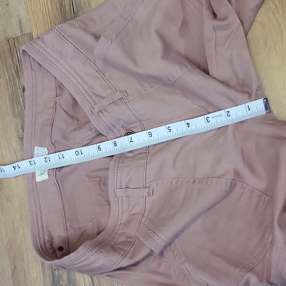 JOLT Dusty Pink Cargo Style Pants - Picture 11 of 13